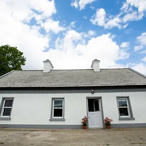  Holiday home Mary's Cosy On The Wild Atlantic Way Ireland